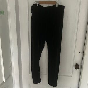 Elegant Black Velvet Women's Leggings